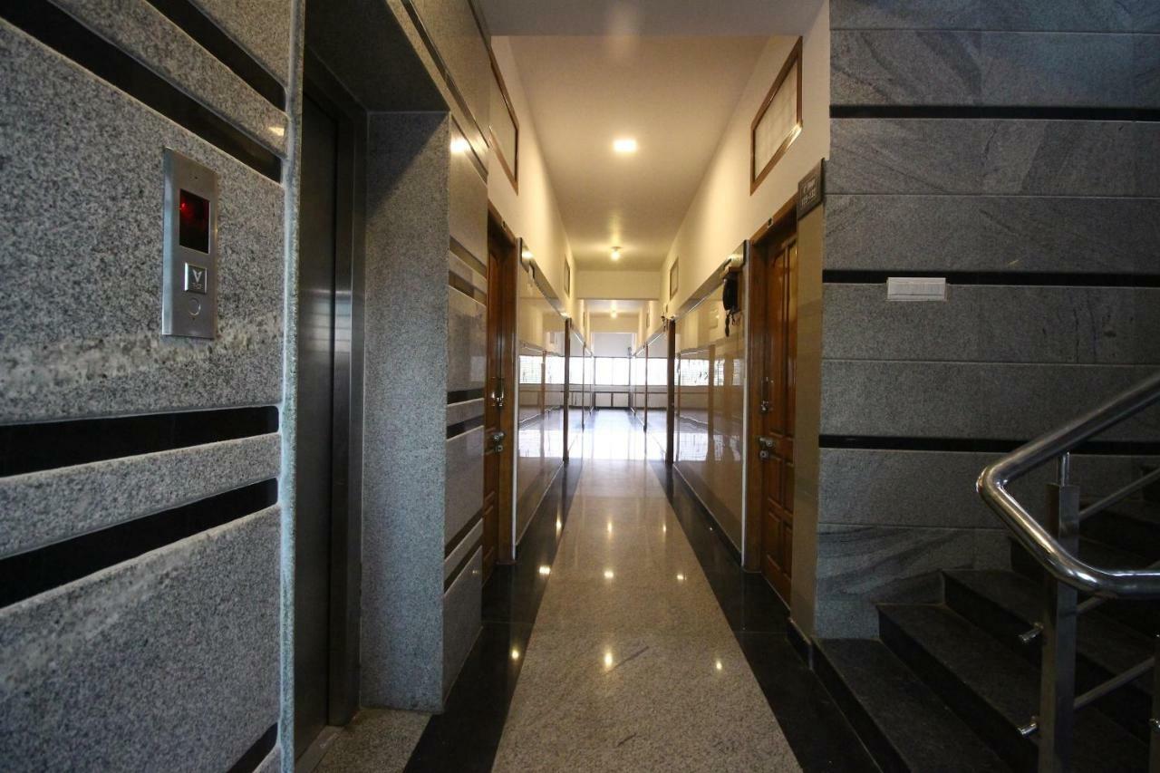 Oyo Flagship 30734 Jeevan Lodge Shimoga Eksteriør billede